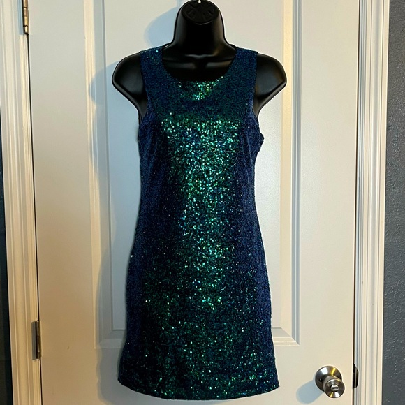 Divided Dresses & Skirts - H&M divided party dress (M)